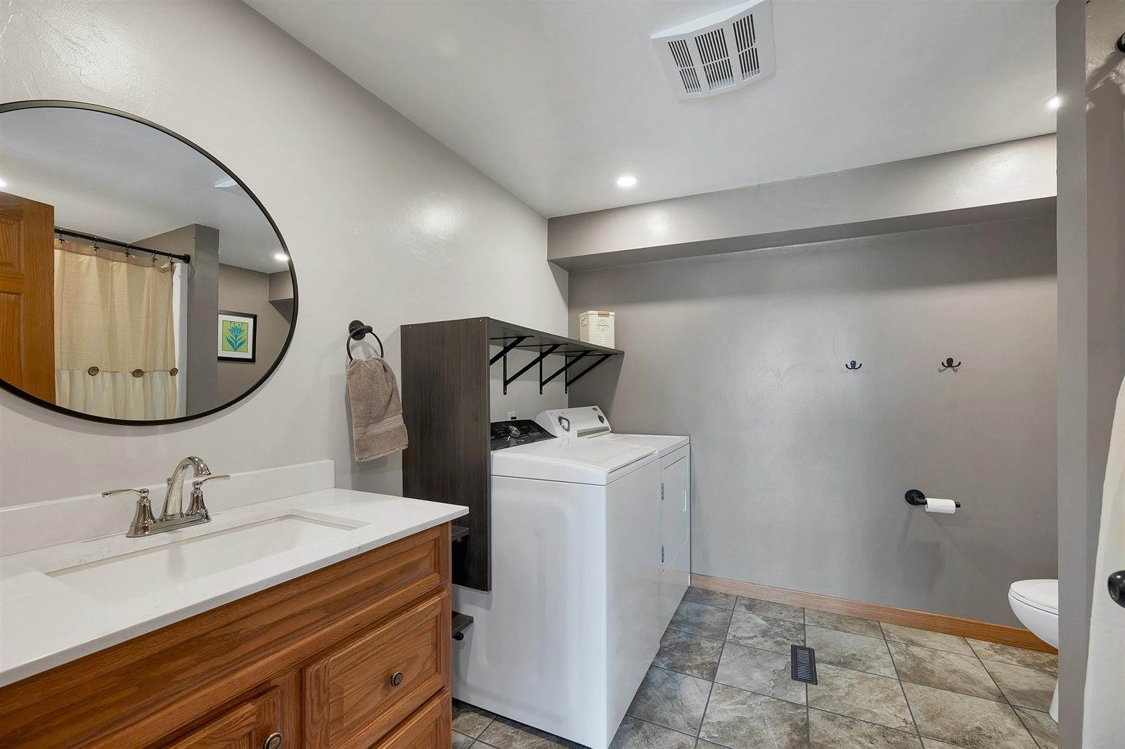 7112 County Rd A, Lena, WI 54139