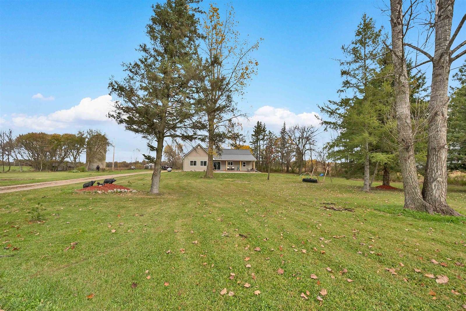 7112 County Rd A, Lena, WI 54139