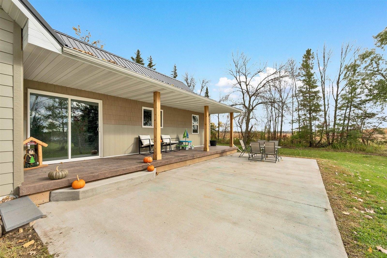 7112 County Rd A, Lena, WI 54139