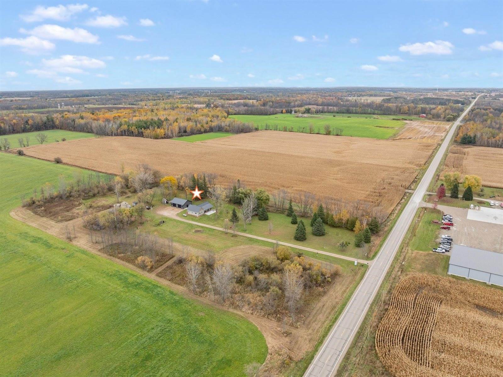 7112 County Rd A, Lena, WI 54139