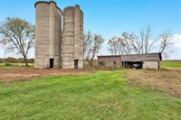 7112 County Rd A, Lena, WI 54139