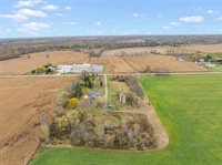 7112 County Rd A, Lena, WI 54139