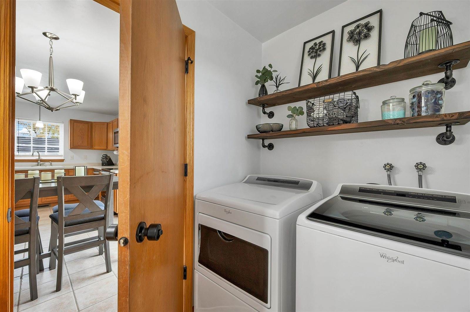 1716 Fort Howard Avenue, De Pere, WI 54115