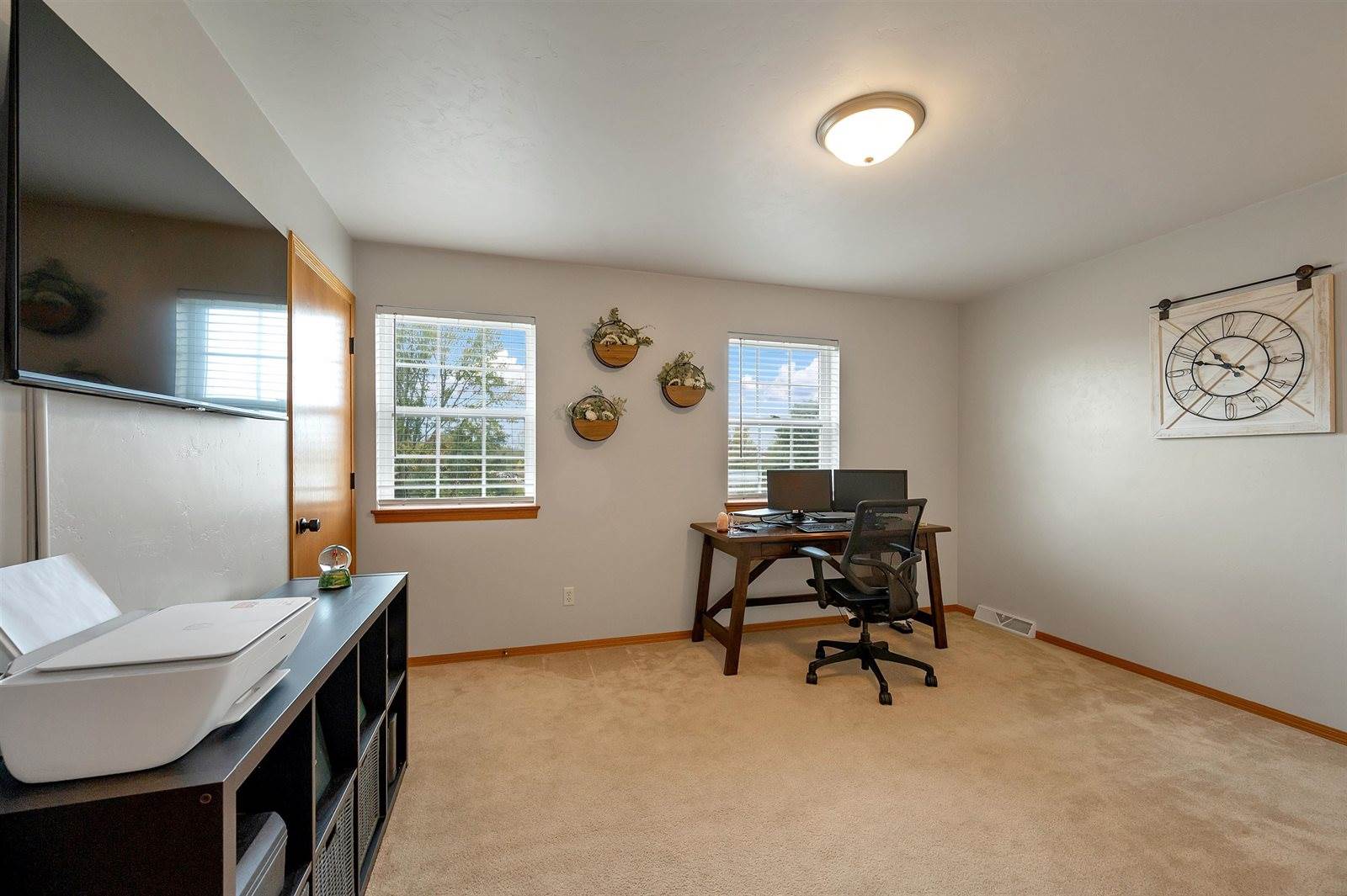 1716 Fort Howard Avenue, De Pere, WI 54115