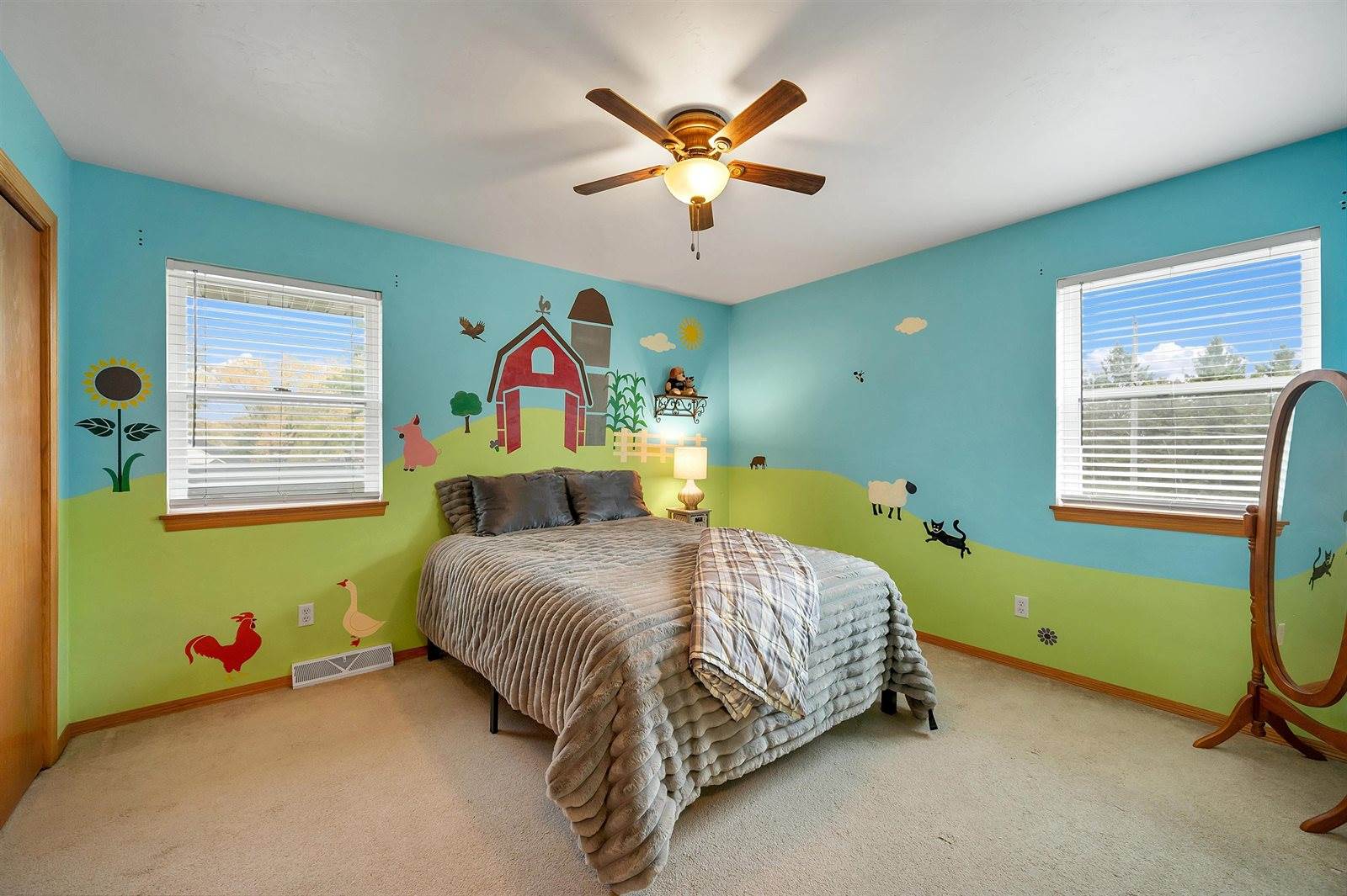 1716 Fort Howard Avenue, De Pere, WI 54115