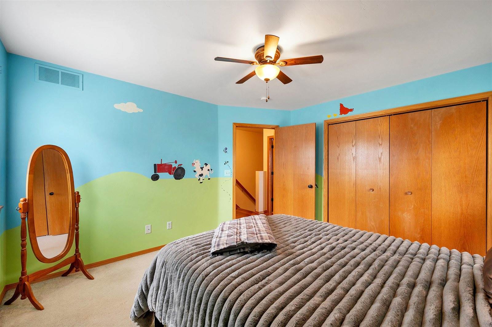 1716 Fort Howard Avenue, De Pere, WI 54115