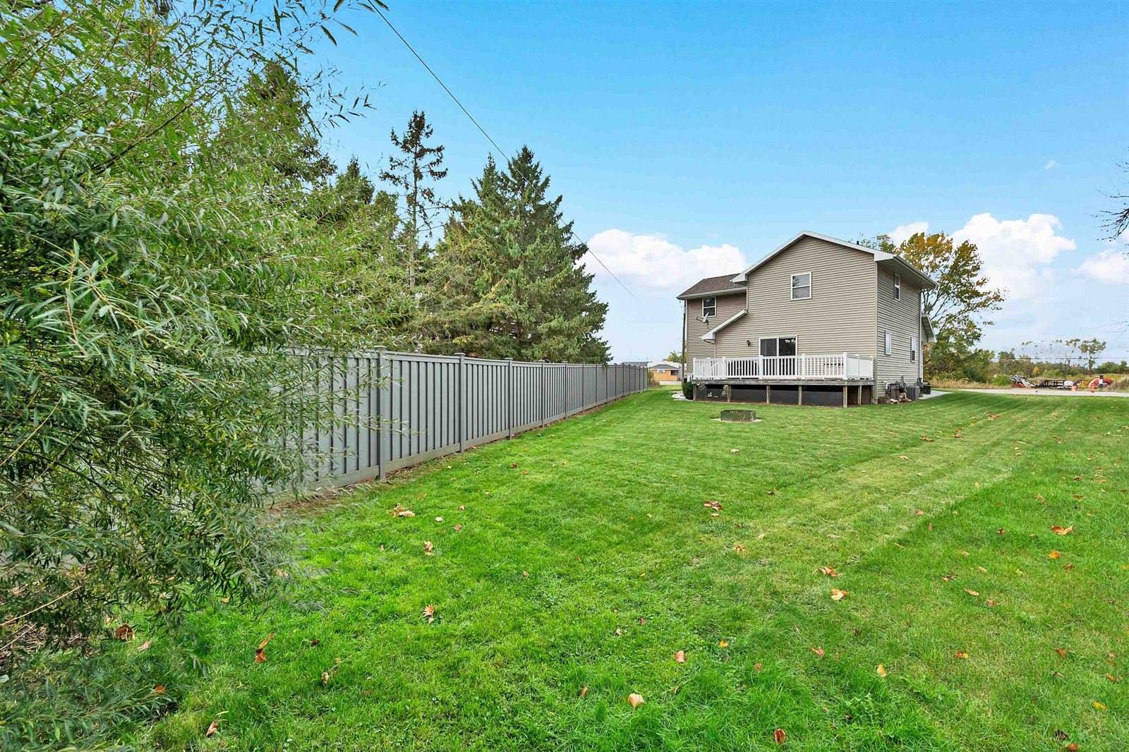 1716 Fort Howard Avenue, De Pere, WI 54115