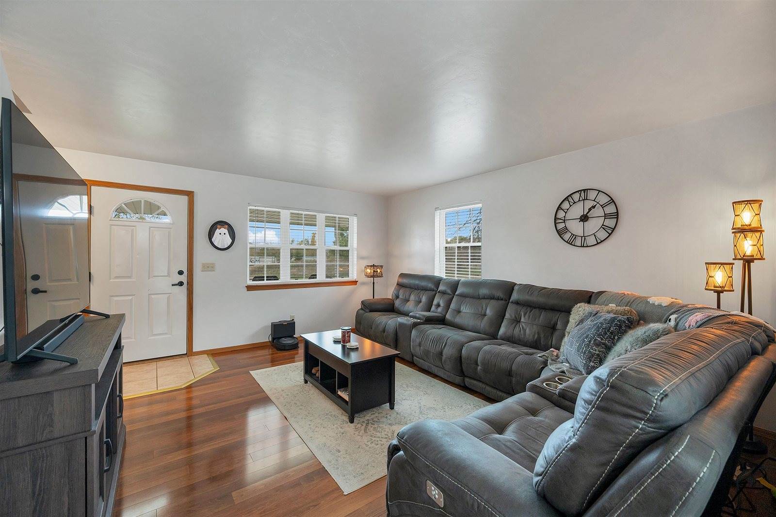 1716 Fort Howard Avenue, De Pere, WI 54115