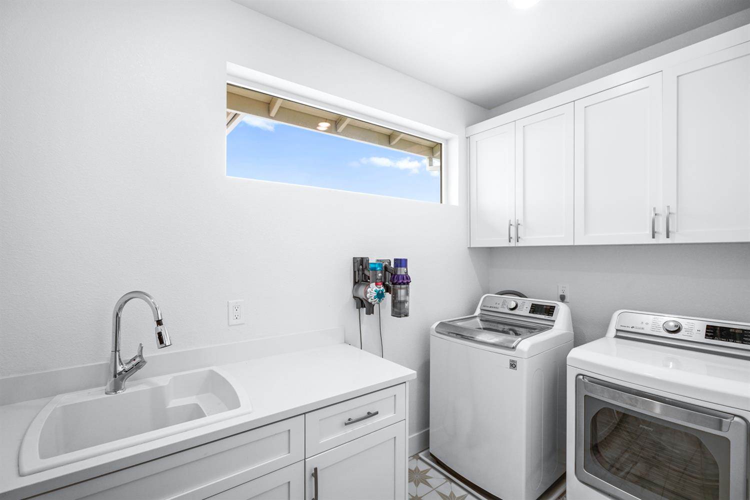 4231 Privas Way, Rancho Cordova, CA 95742