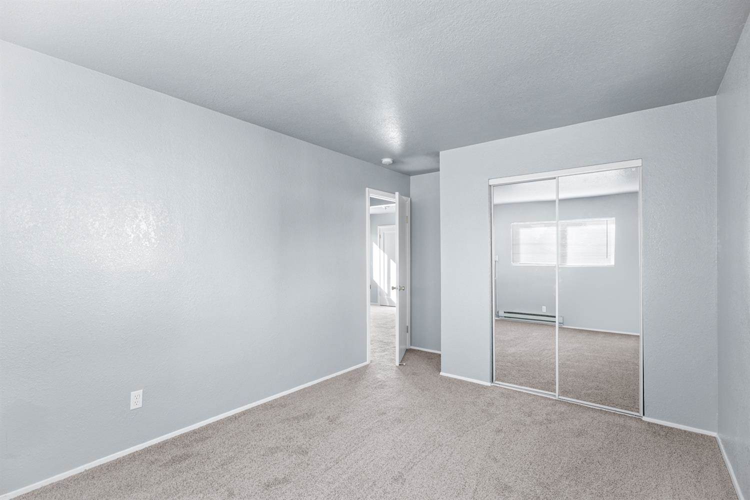 5645 Nona Way, Sacramento, CA 95824