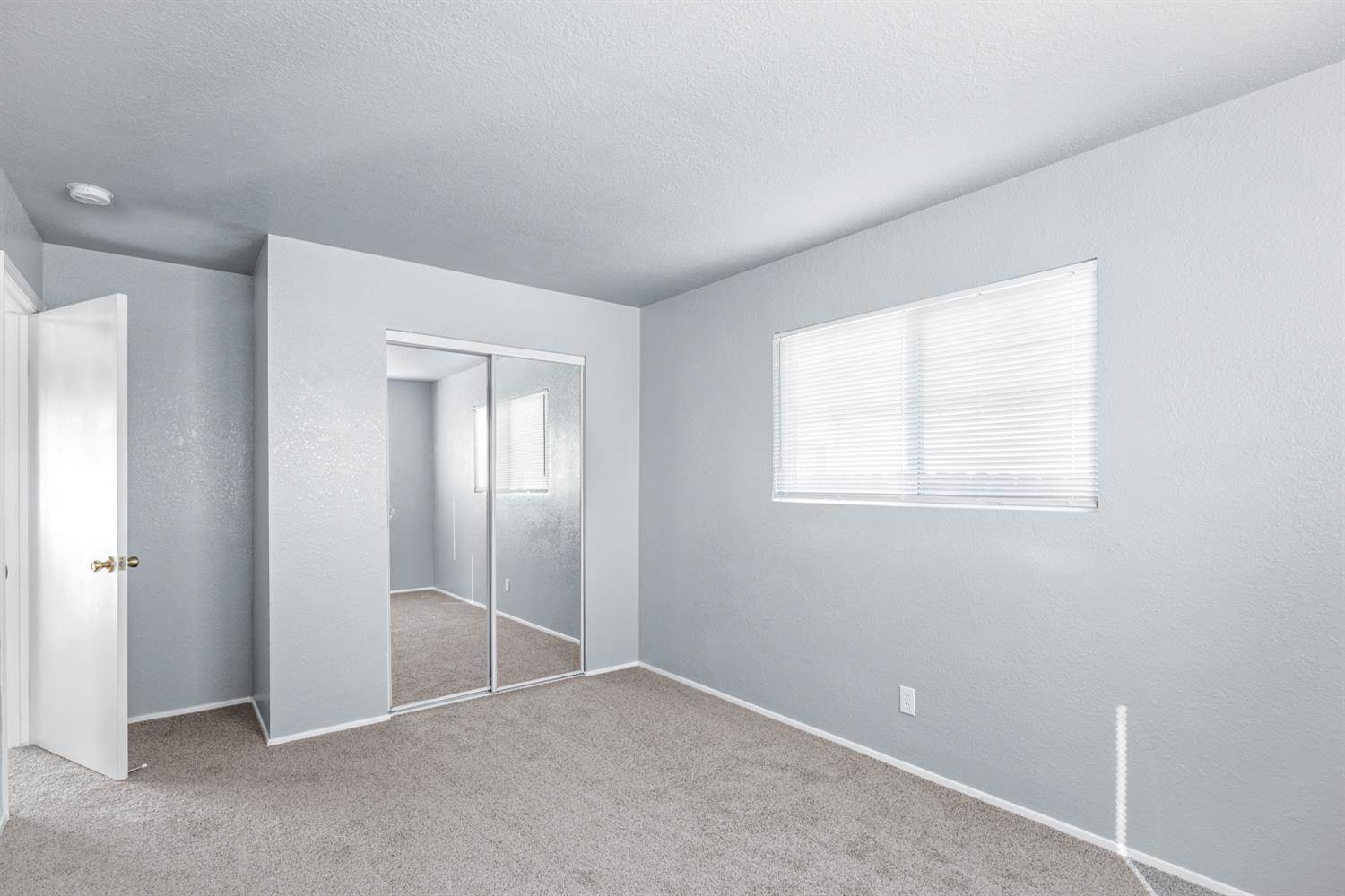 5645 Nona Way, Sacramento, CA 95824