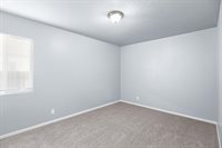 5645 Nona Way, Sacramento, CA 95824