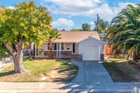 5645 Nona Way, Sacramento, CA 95824