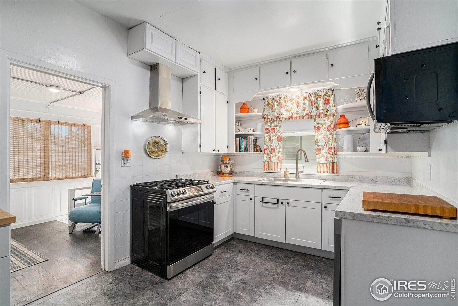 813 Walnut St, Windsor, CO 80550