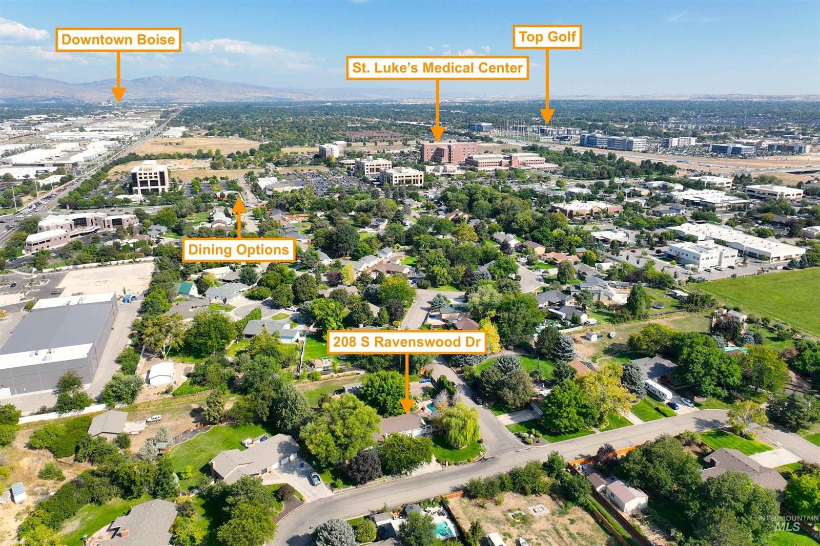 208 South Ravenswood Dr, Meridian, ID 83642