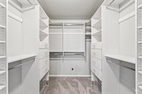 208 South Ravenswood Dr, Meridian, ID 83642