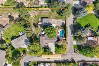 208 South Ravenswood Dr, Meridian, ID 83642