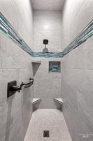 208 South Ravenswood Dr, Meridian, ID 83642