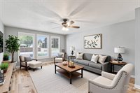 208 South Ravenswood Dr, Meridian, ID 83642