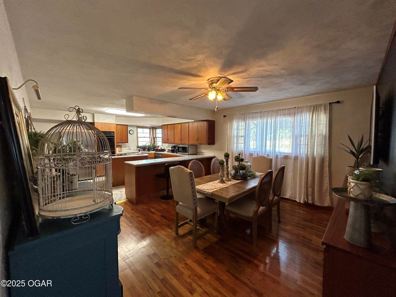 1308 Walnut Street, Golden City, MO 64748