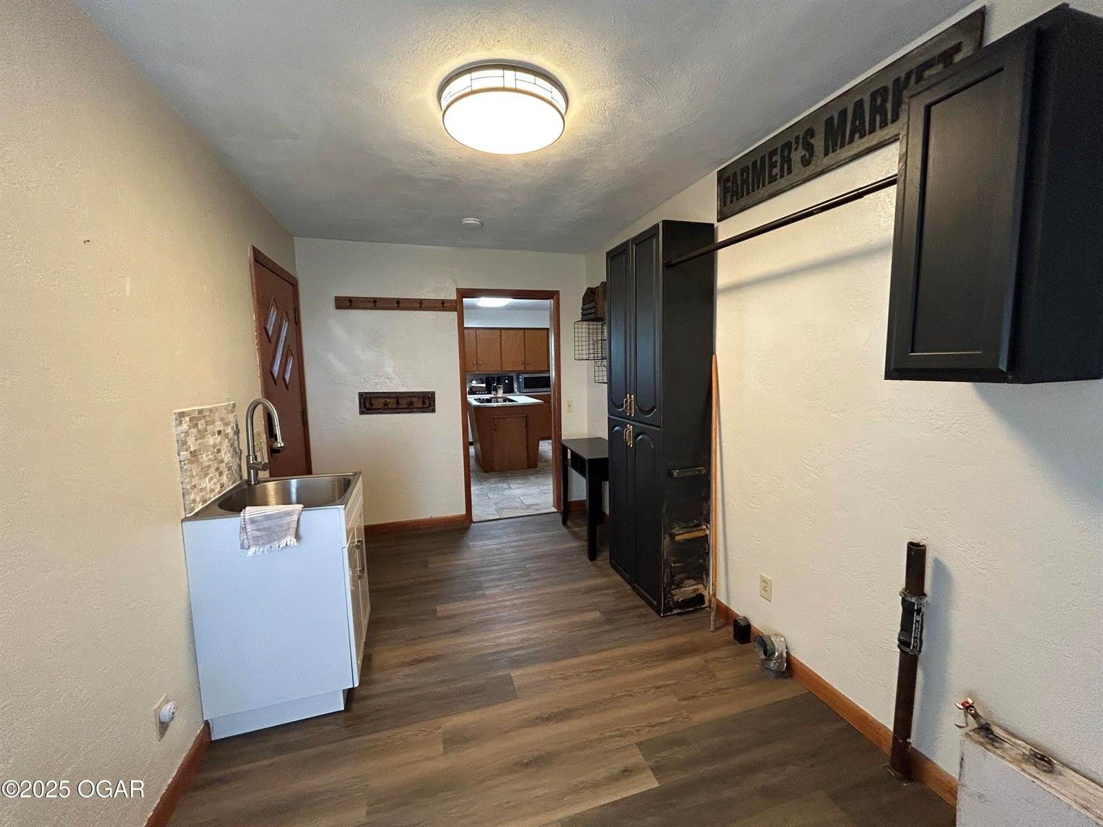 1308 Walnut Street, Golden City, MO 64748