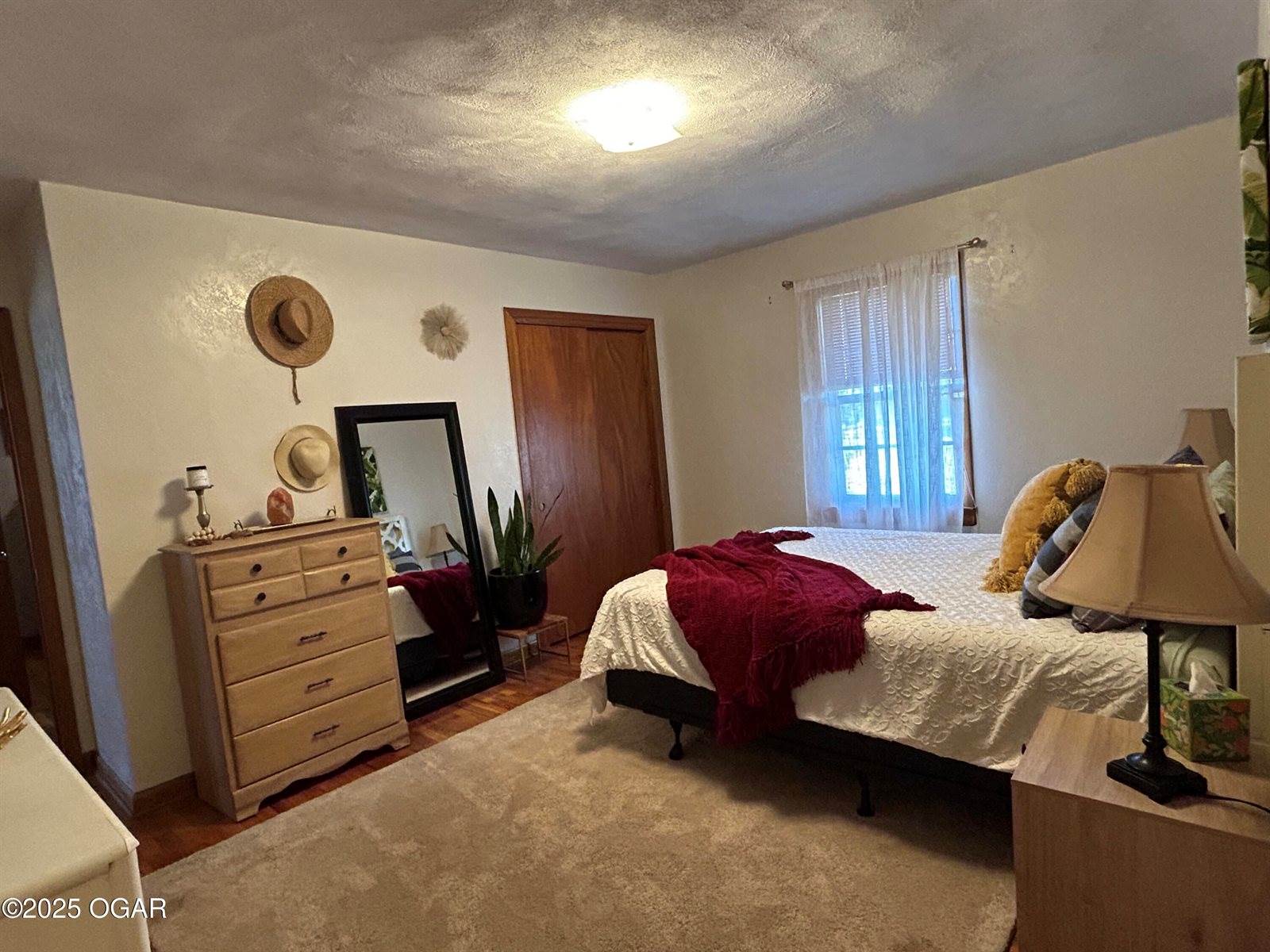 1308 Walnut Street, Golden City, MO 64748