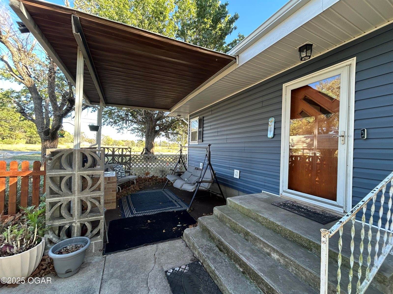 1308 Walnut Street, Golden City, MO 64748