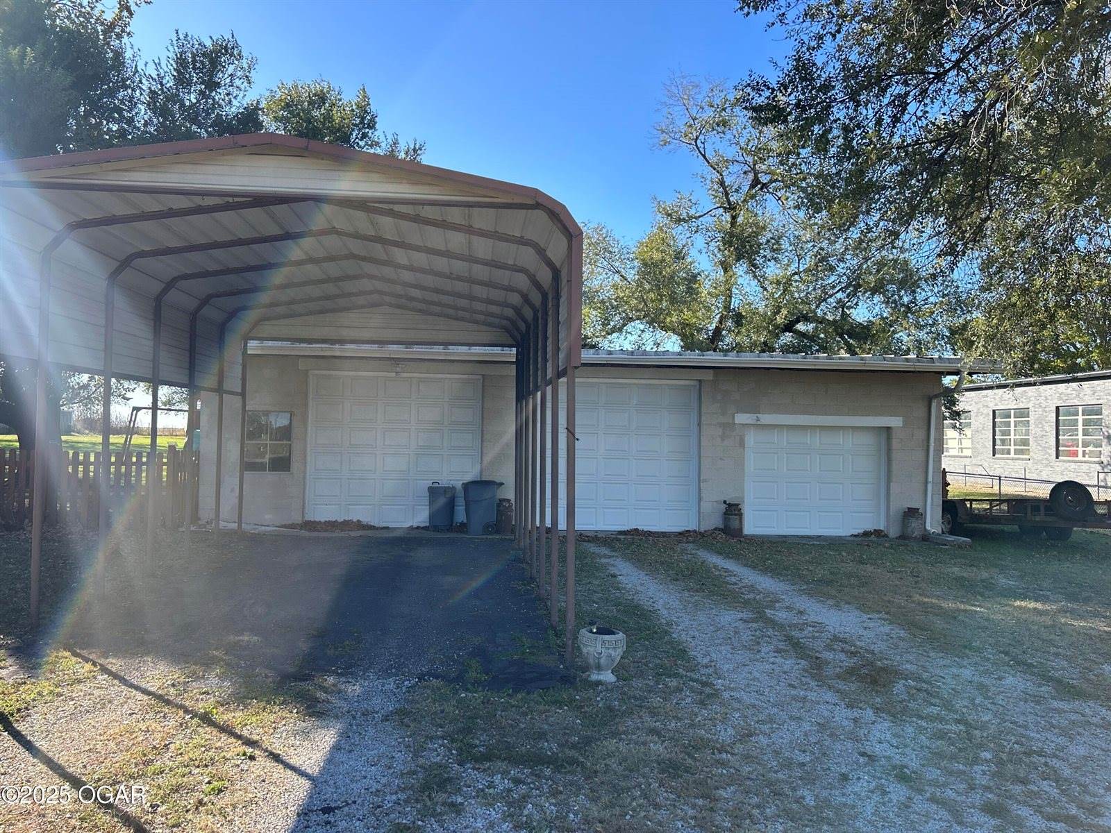 1308 Walnut Street, Golden City, MO 64748