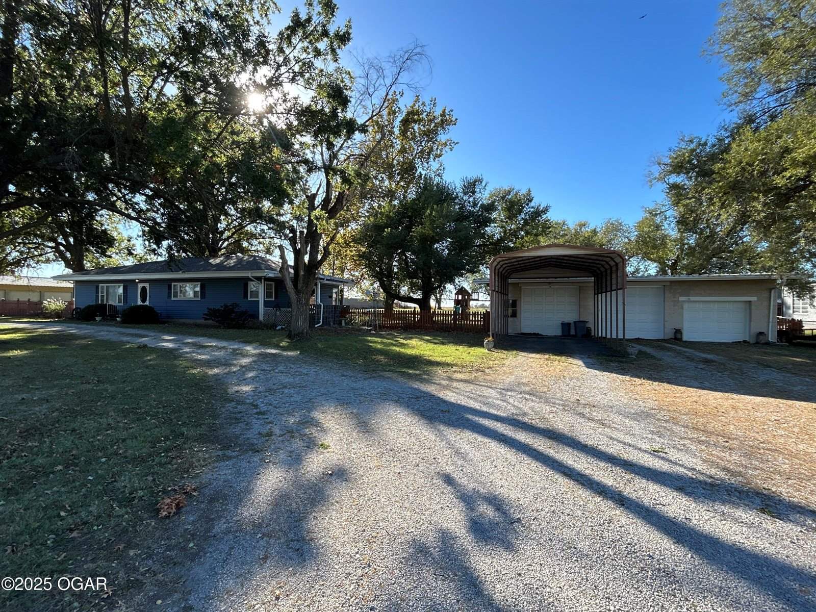 1308 Walnut Street, Golden City, MO 64748