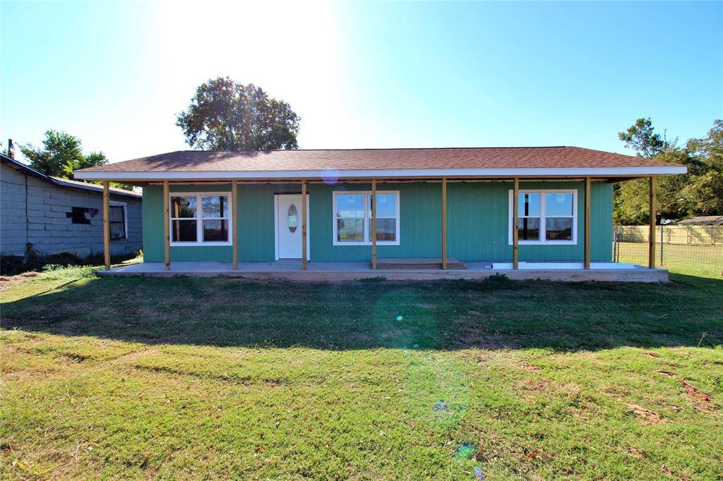 710 East Burleson Avenue, Mart, TX 76664