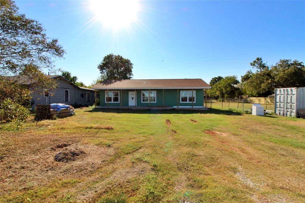 710 East Burleson Avenue, Mart, TX 76664