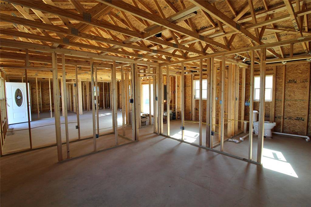 710 East Burleson Avenue, Mart, TX 76664