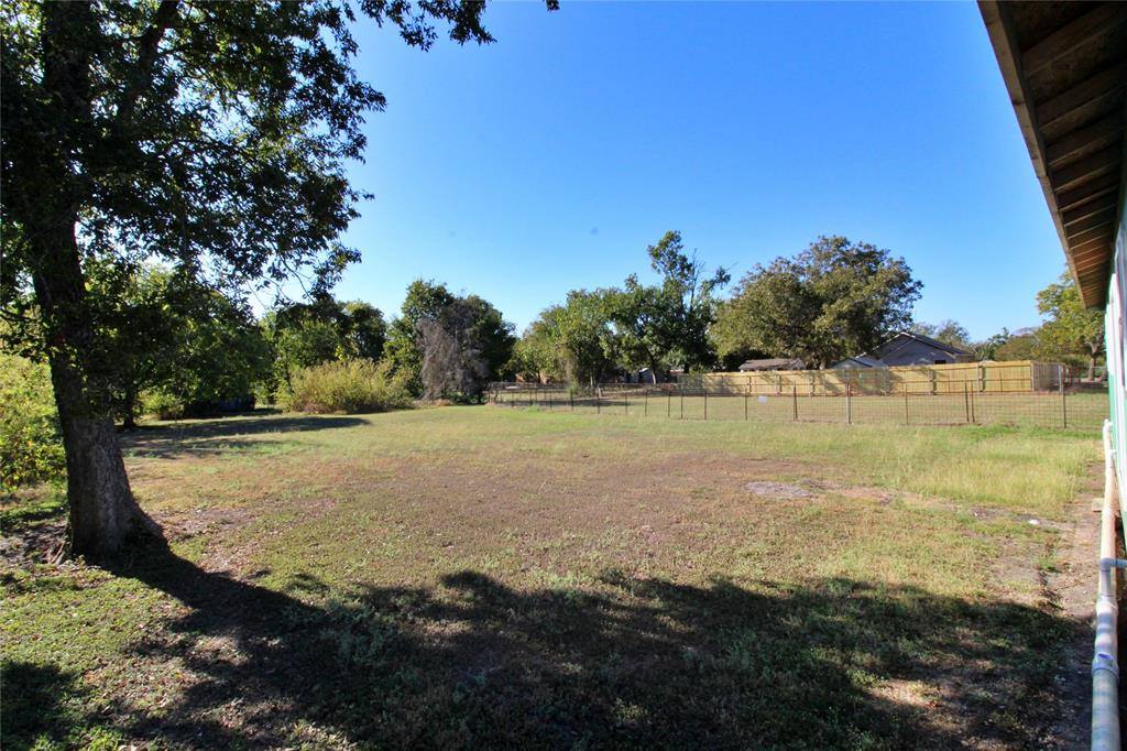 710 East Burleson Avenue, Mart, TX 76664