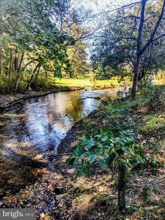 645 West First Street, Boiling Springs, PA 17007