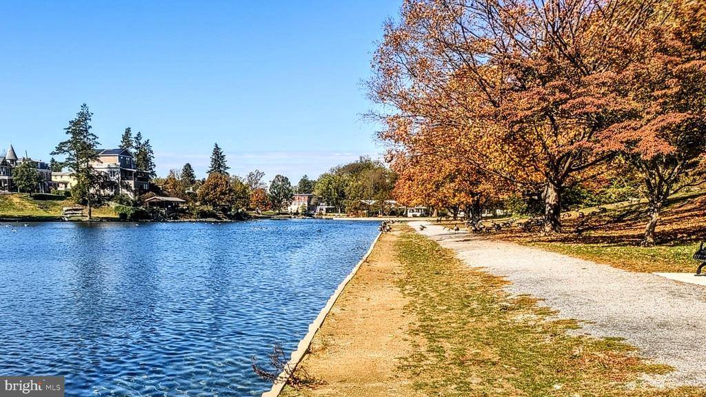 645 West First Street, Boiling Springs, PA 17007