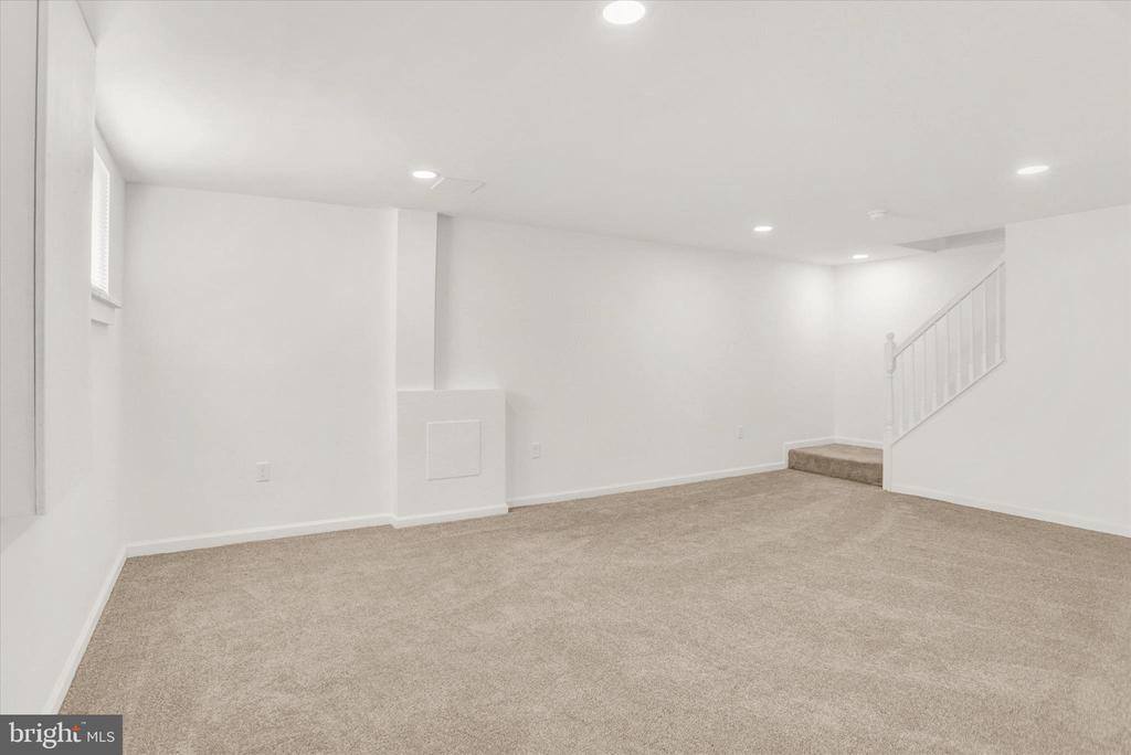 645 West First Street, Boiling Springs, PA 17007