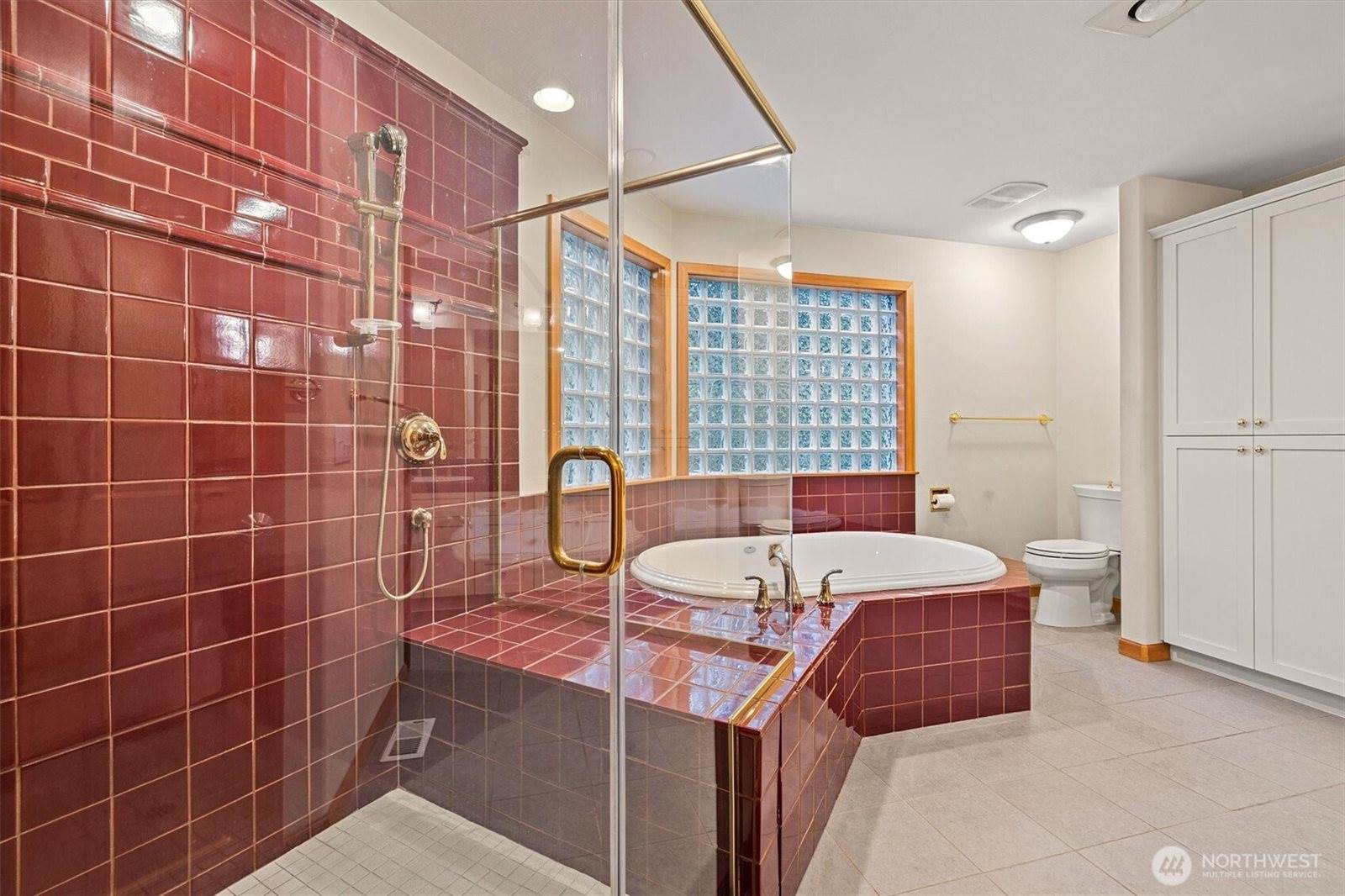 28 Grand View Lane, Bellingham, WA 98229