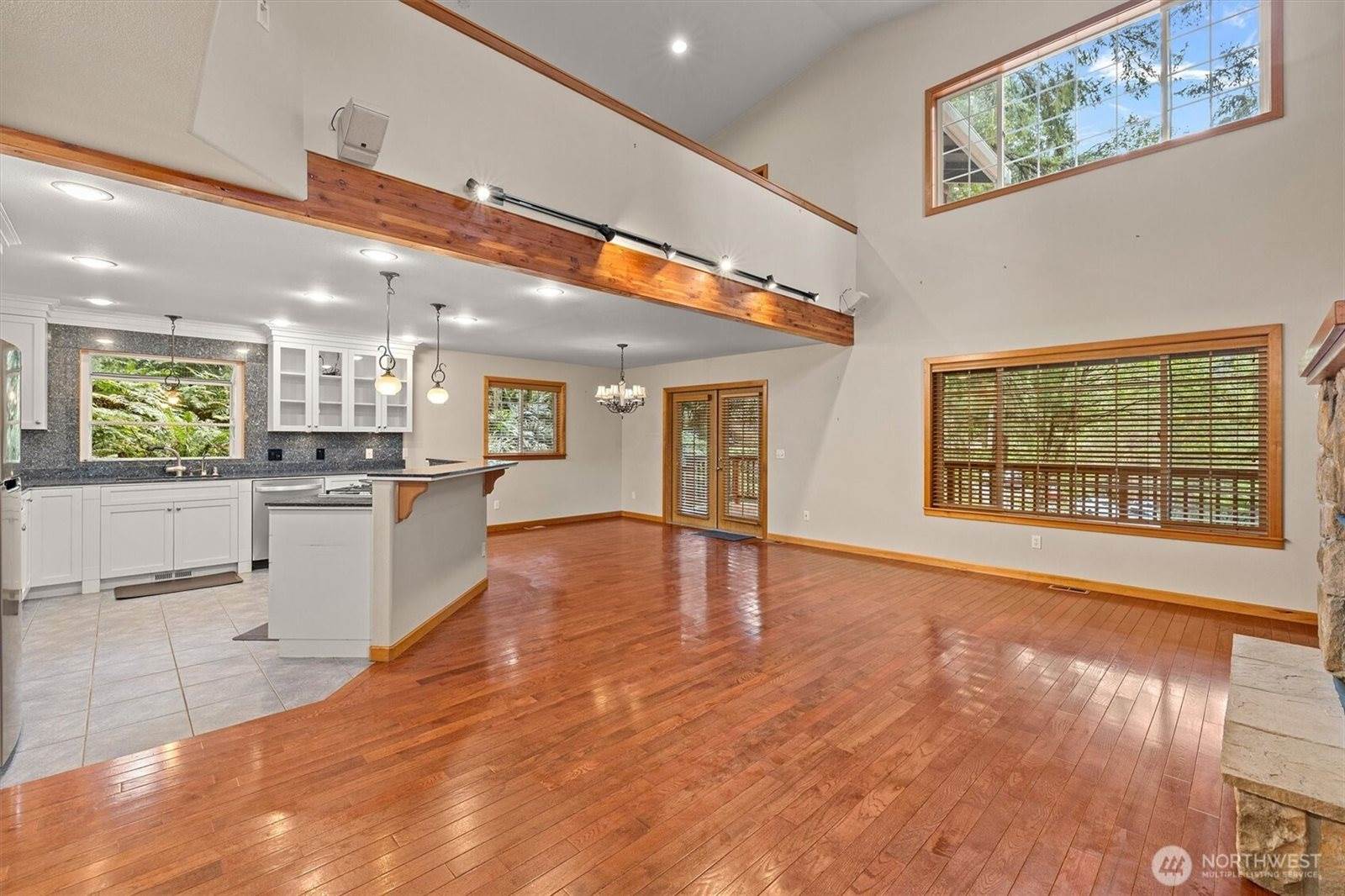 28 Grand View Lane, Bellingham, WA 98229