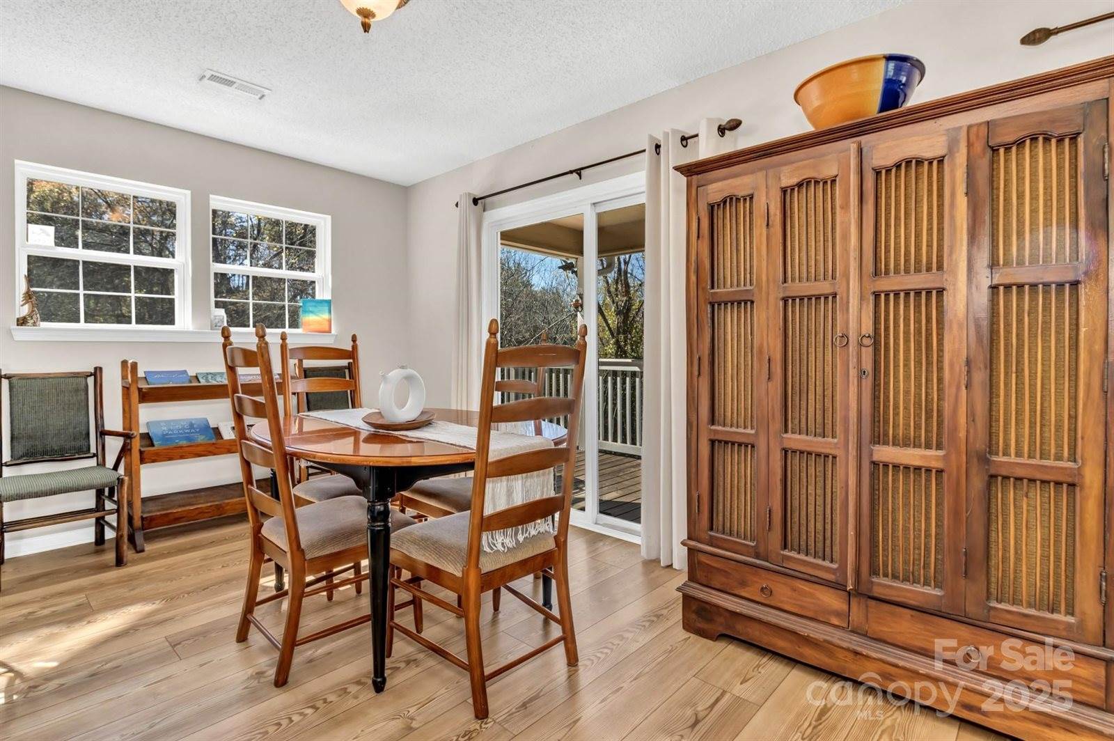 133 Sharon Road, Fairview, NC 28730