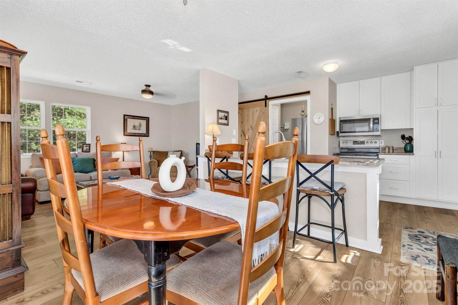 133 Sharon Road, Fairview, NC 28730