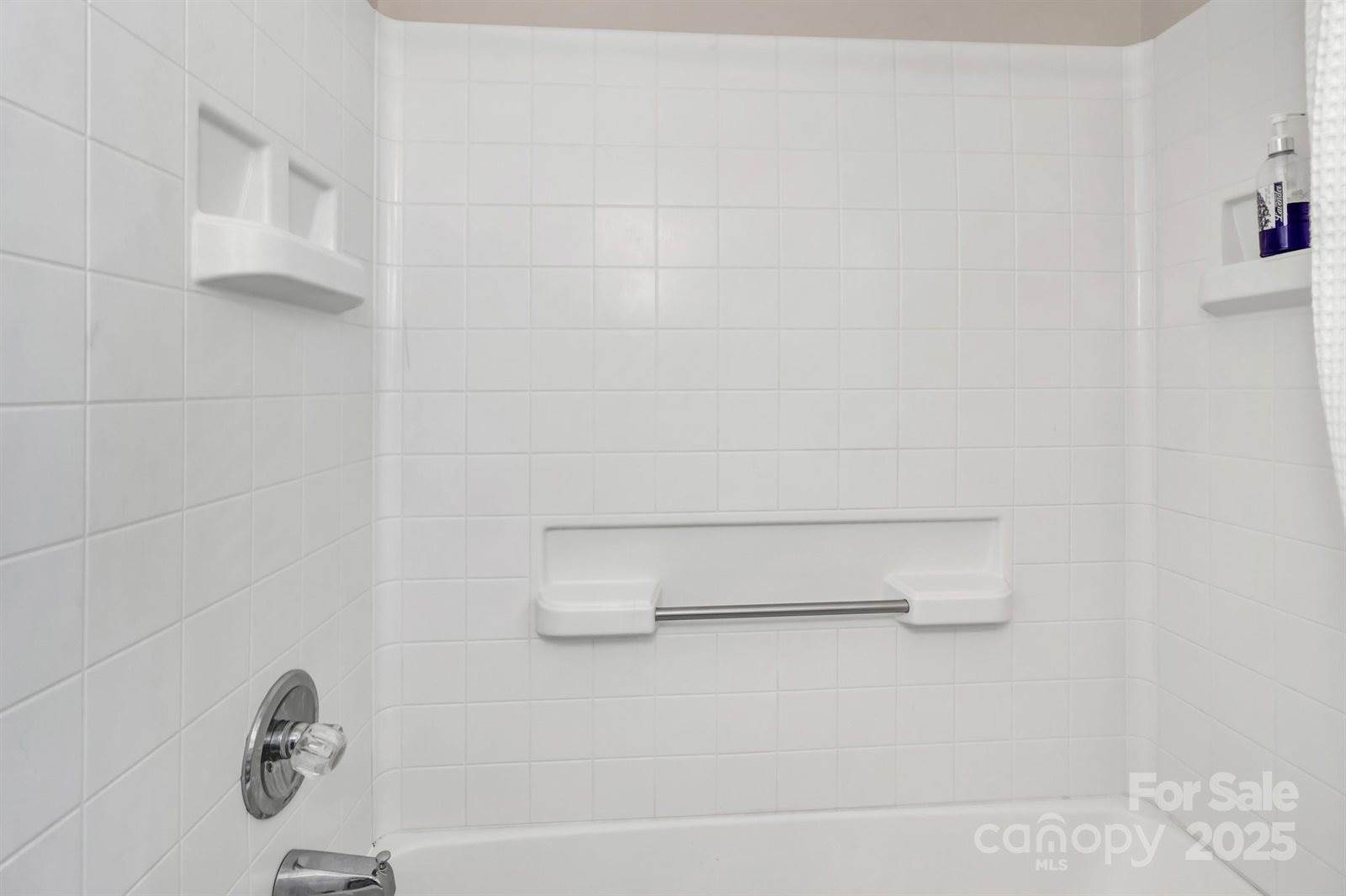 133 Sharon Road, Fairview, NC 28730