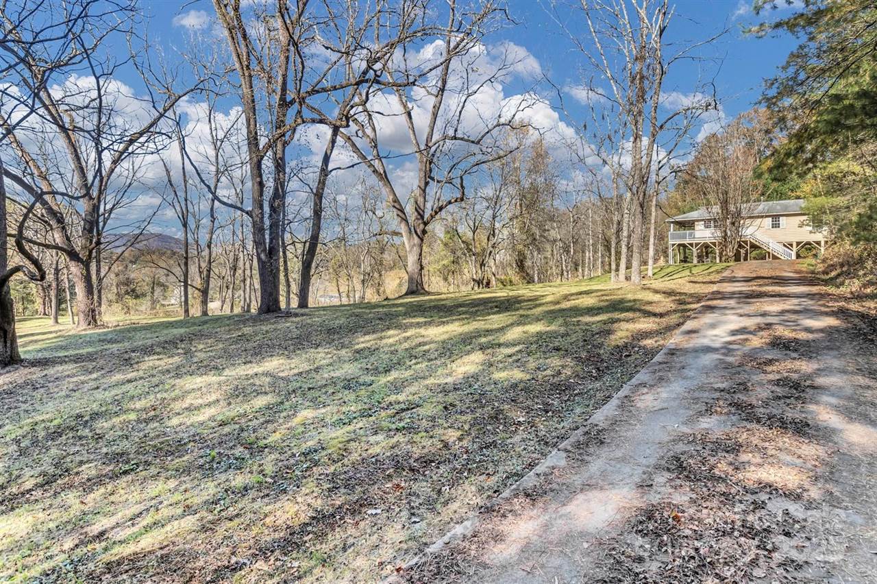 133 Sharon Road, Fairview, NC 28730