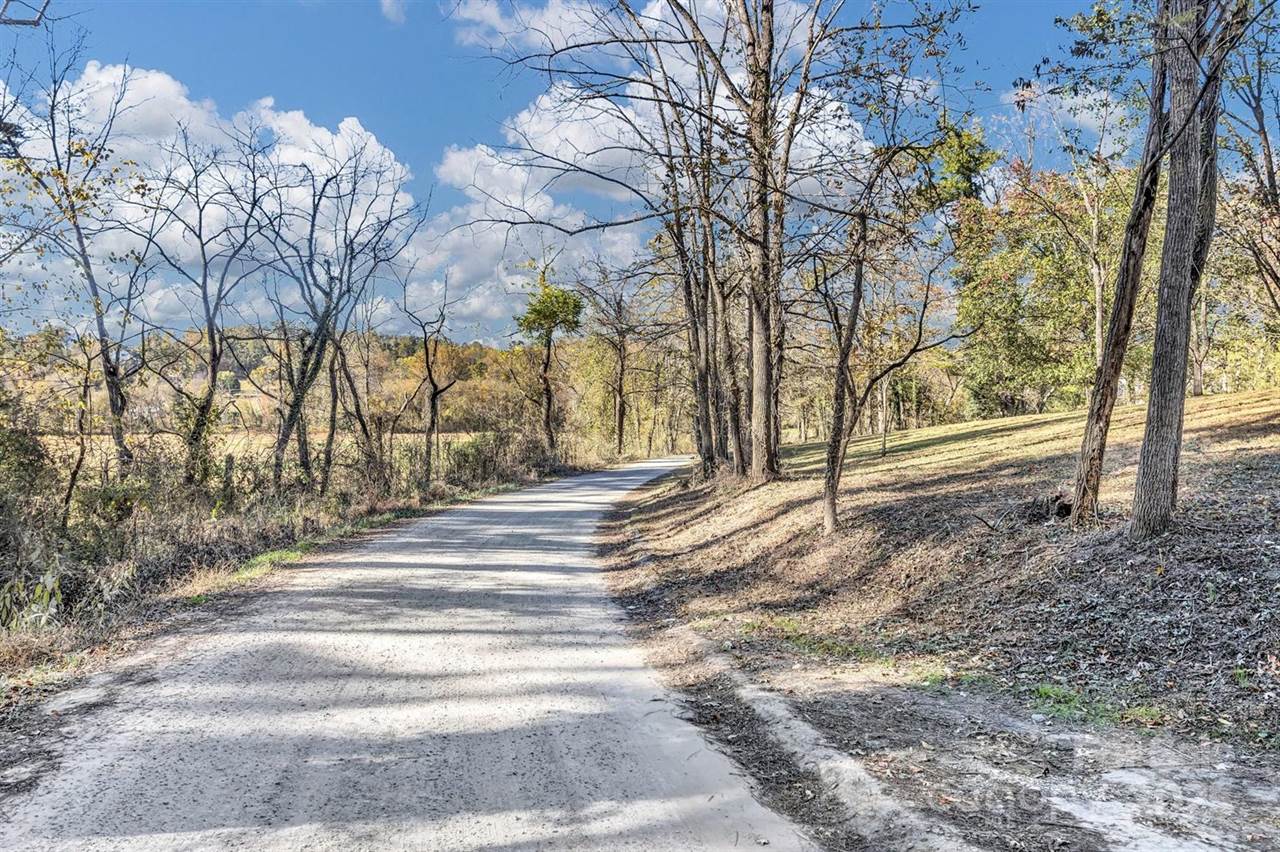 143 Sharon Road, Fairview, NC 28730