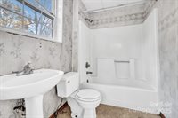 143 Sharon Road, Fairview, NC 28730