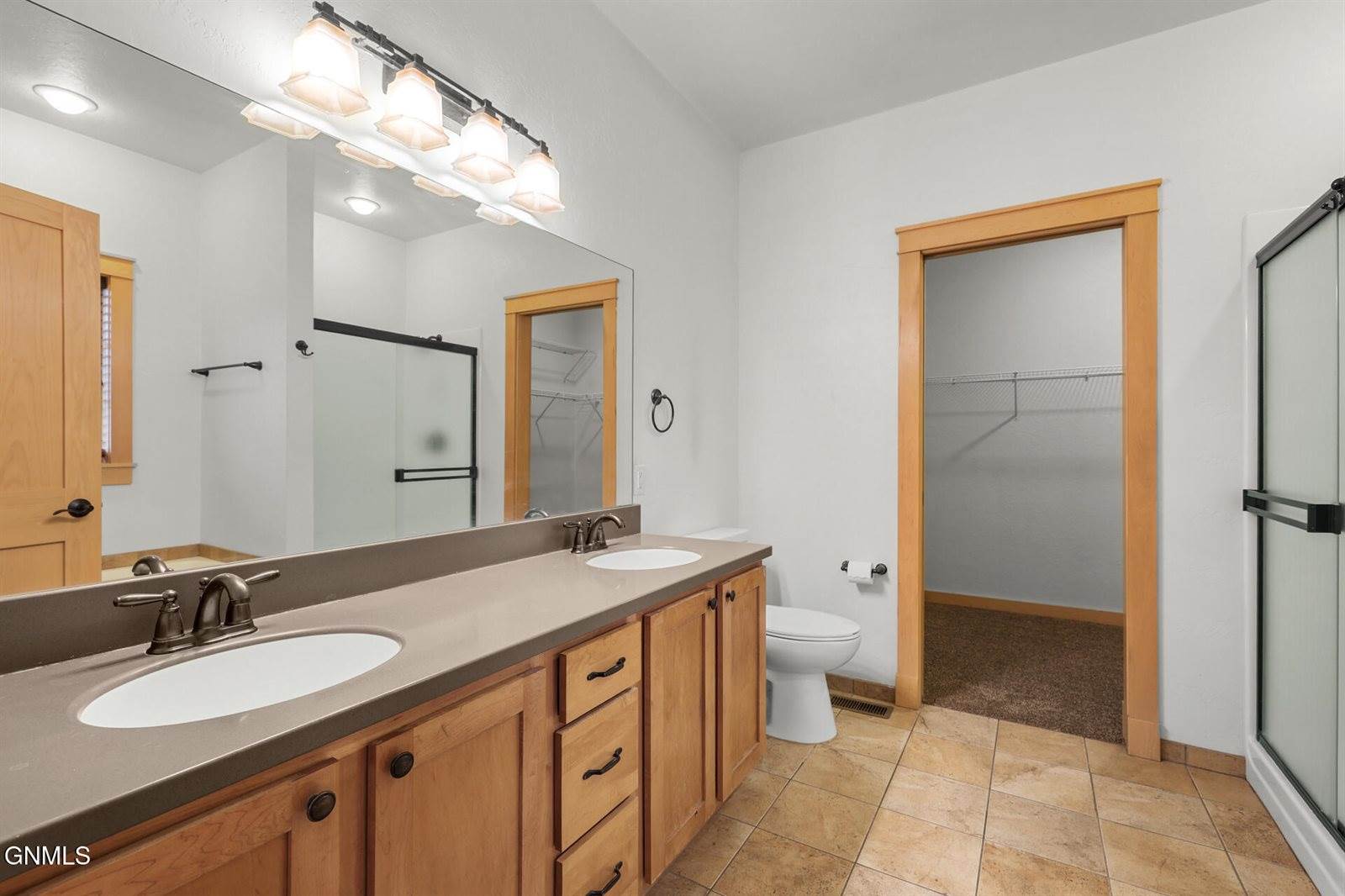 2718 Chokecherry Street, Williston, ND 58801