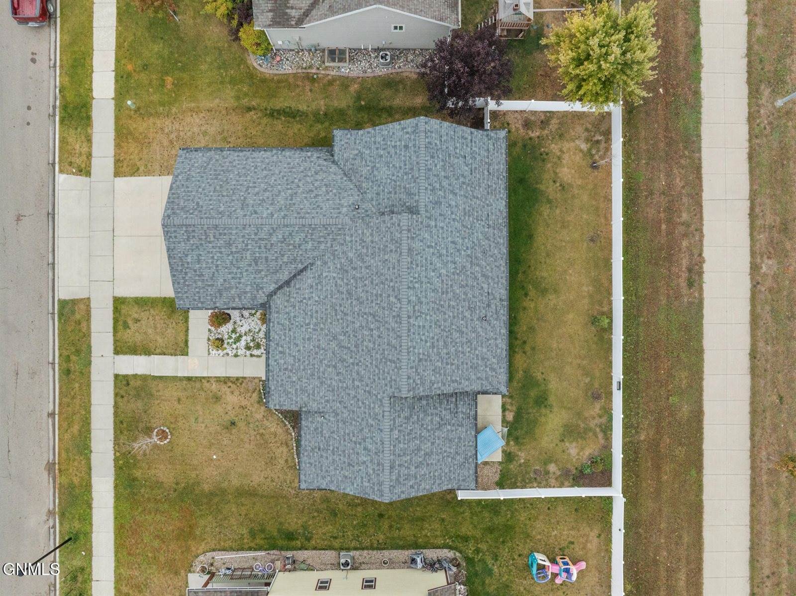 2718 Chokecherry Street, Williston, ND 58801