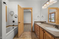 2718 Chokecherry Street, Williston, ND 58801