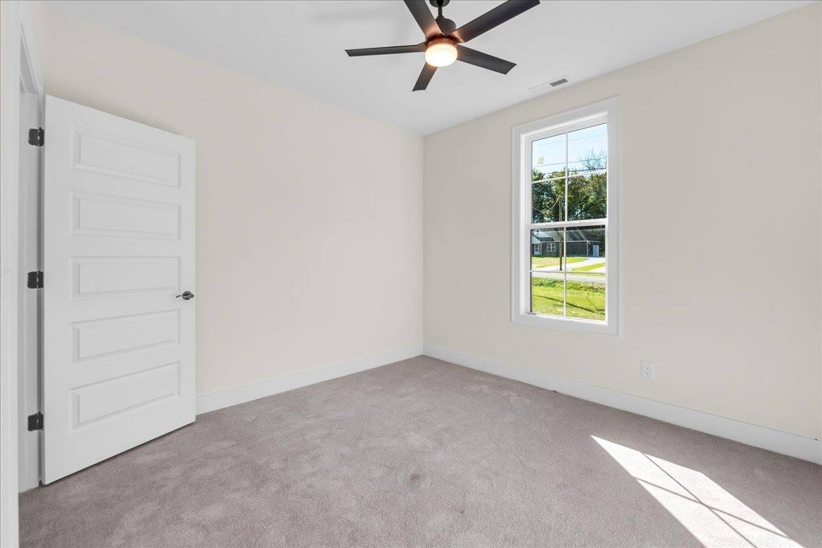 440 Sherwood Dr, McMinnville, TN 37110