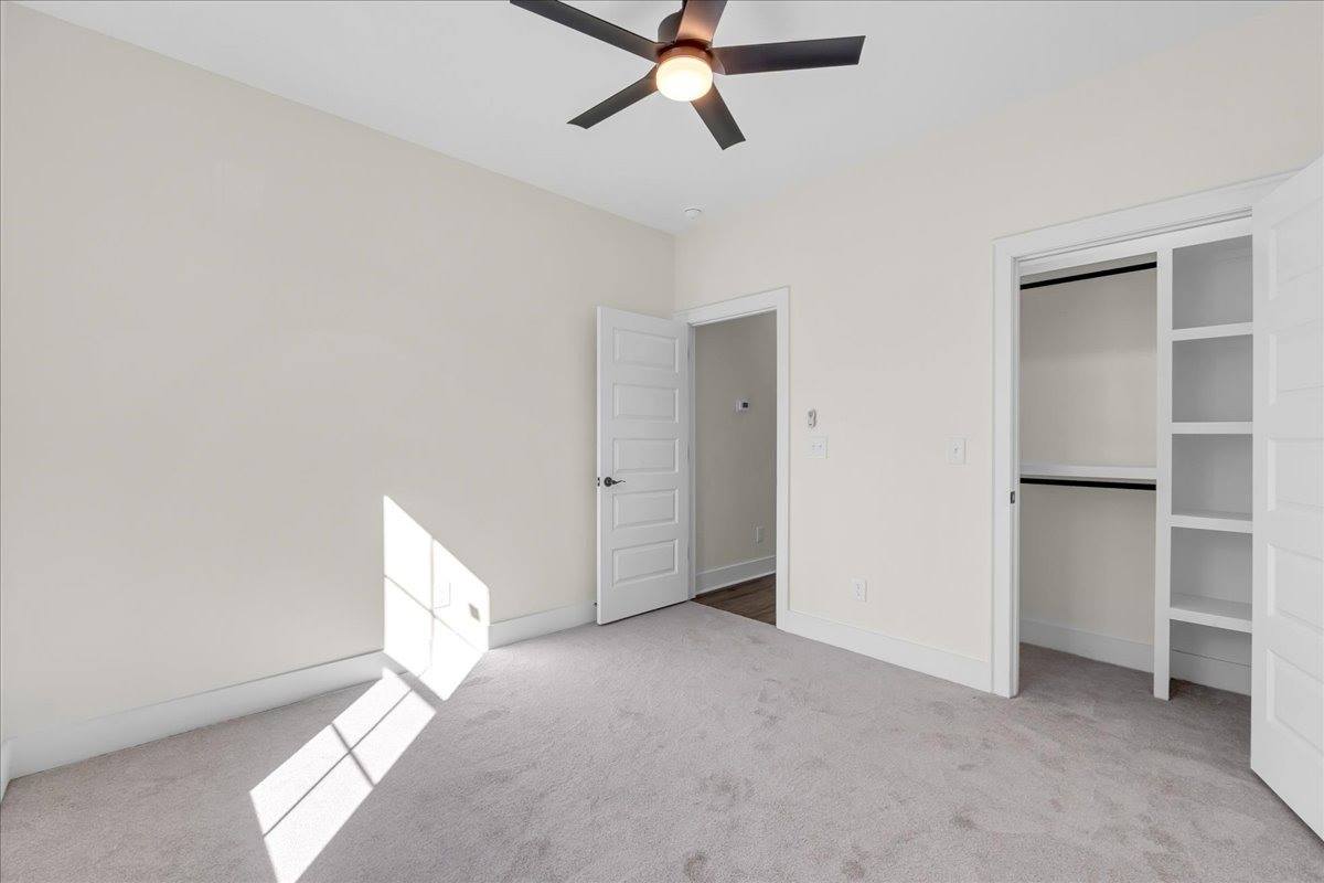 440 Sherwood Dr, McMinnville, TN 37110