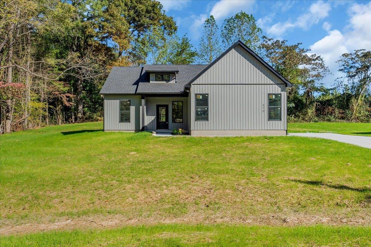 470 Sherwood Dr, McMinnville, TN 37110